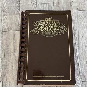 1981 John Deere‎ Employee Family Cook Book Dubuque Works Iowa Edible Advice